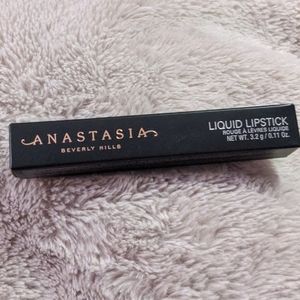 Anastasia Liquid Lipstick in Color Catnip